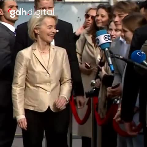 Leyen, Hollanda'da protesto edildi: "Savaş suçlusu" dendi
