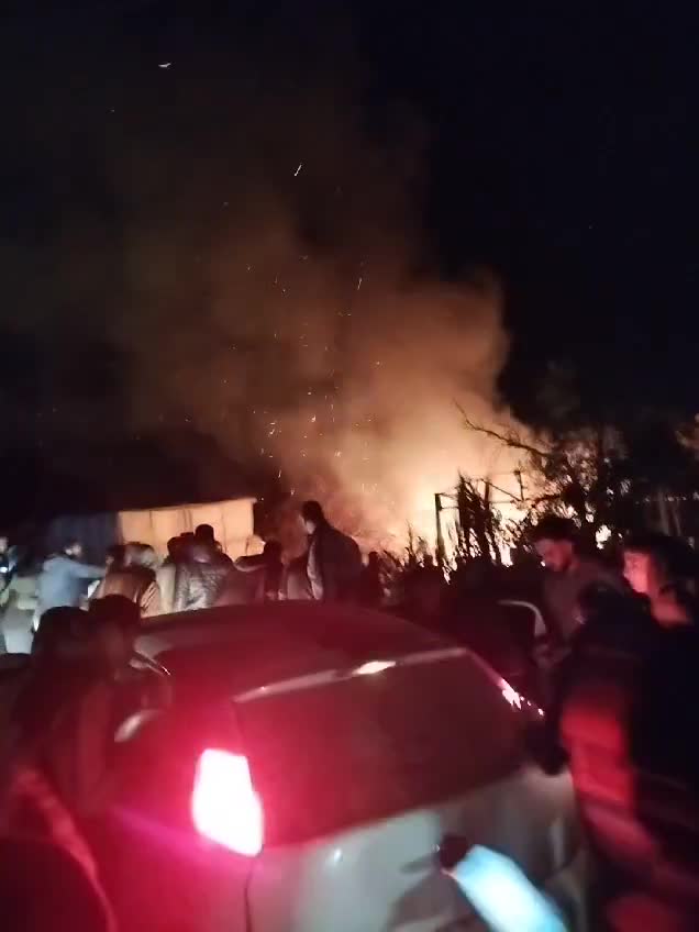 İsrail, Han Yunus'taki sivillerin çadırlarını bombaladı: 4 ölü