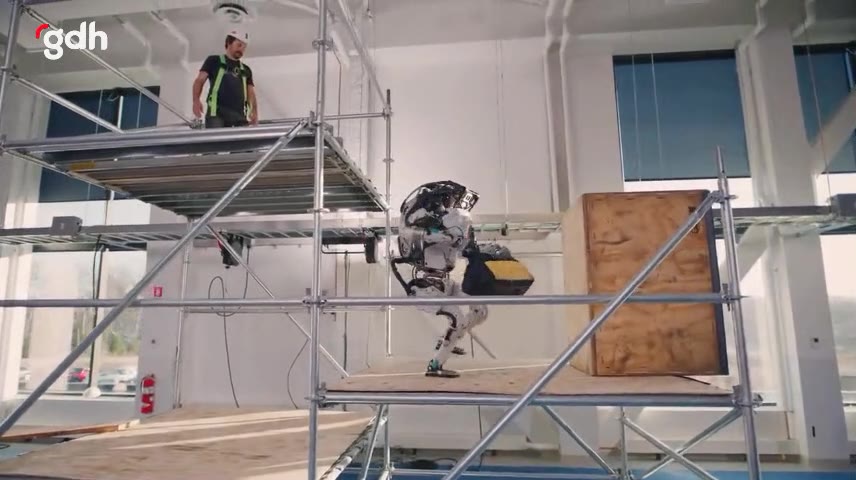 Boston Dynamics'in Atlas robotunun yeni yetenekleri videosu yayımlandı