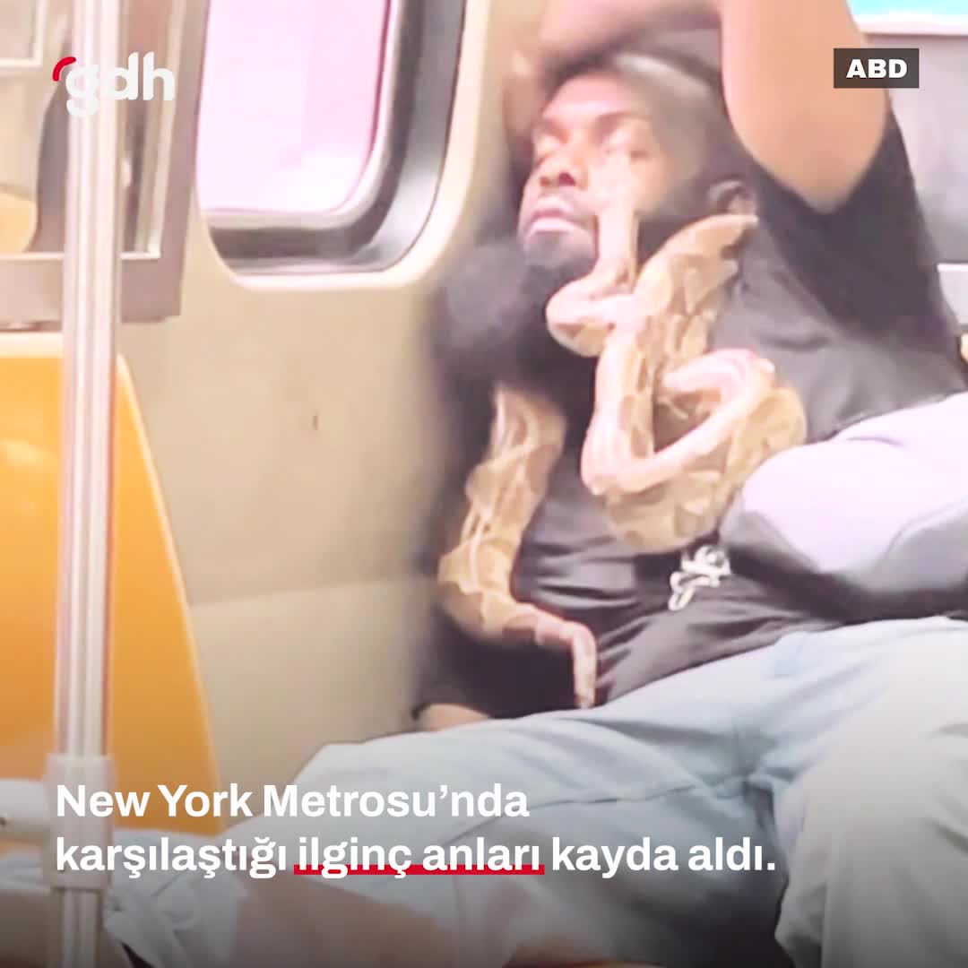 Kadın, New York Metrosu'ndaki ilginç anları kaydetti