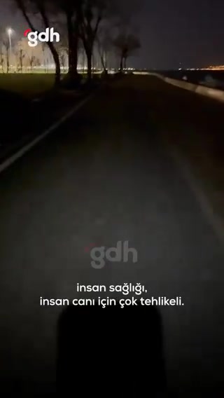 Caddebostan'da bisiklet yoluna isyan eden sürücüler tepki gösterdi