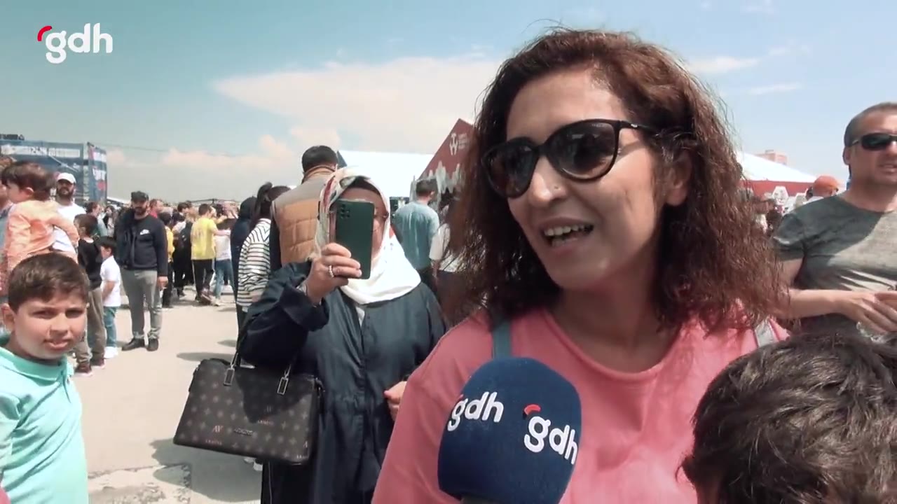 Gökbey, yerli motoruyla #TEKNOFEST'te ilgi çekti