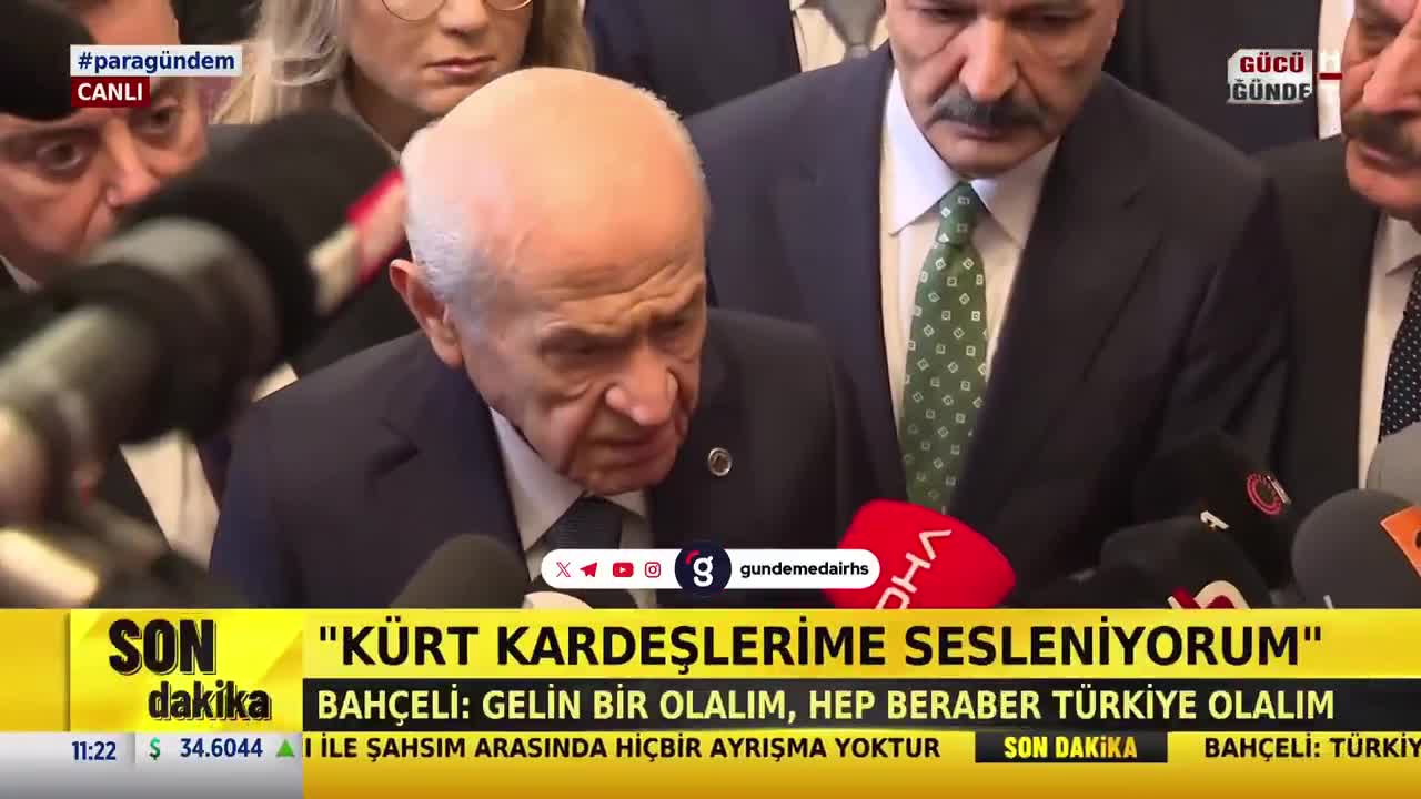 Bahçeli: Kılıçlı yemin eden teğmenler için ihraç talebine saygı