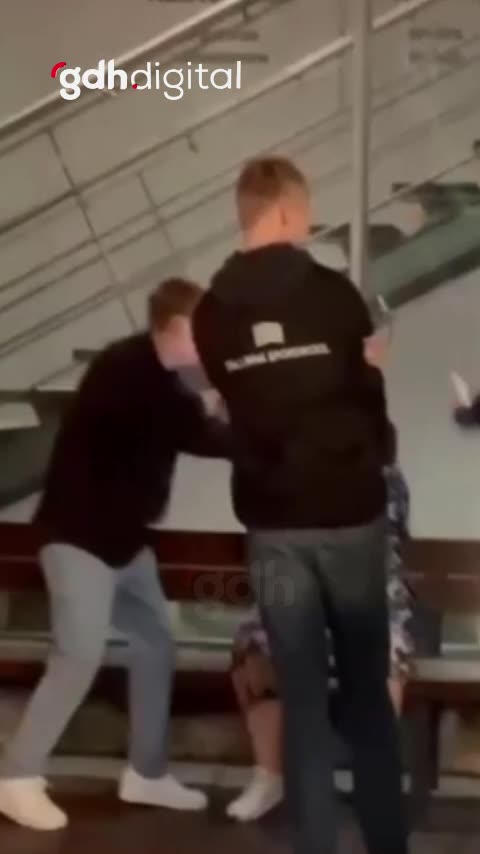 Estonya'da gençler, yaşlı kadına Rus olduğu için saldırdı