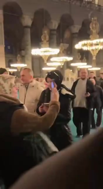 Ekrem İmamoğlu, sabah namazını Ayasofya’da kıldı