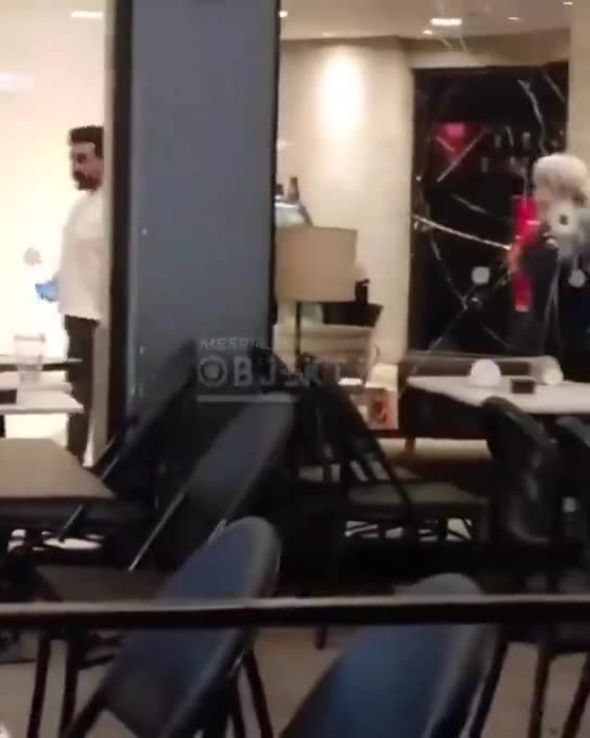 Adana'da Starbucks'a silahlı saldırı, yaralanma yok