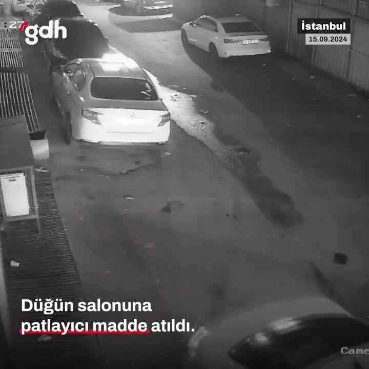 Eyüpsultan'da düğün salonuna patlayıcı atıldı, panik yaşandı