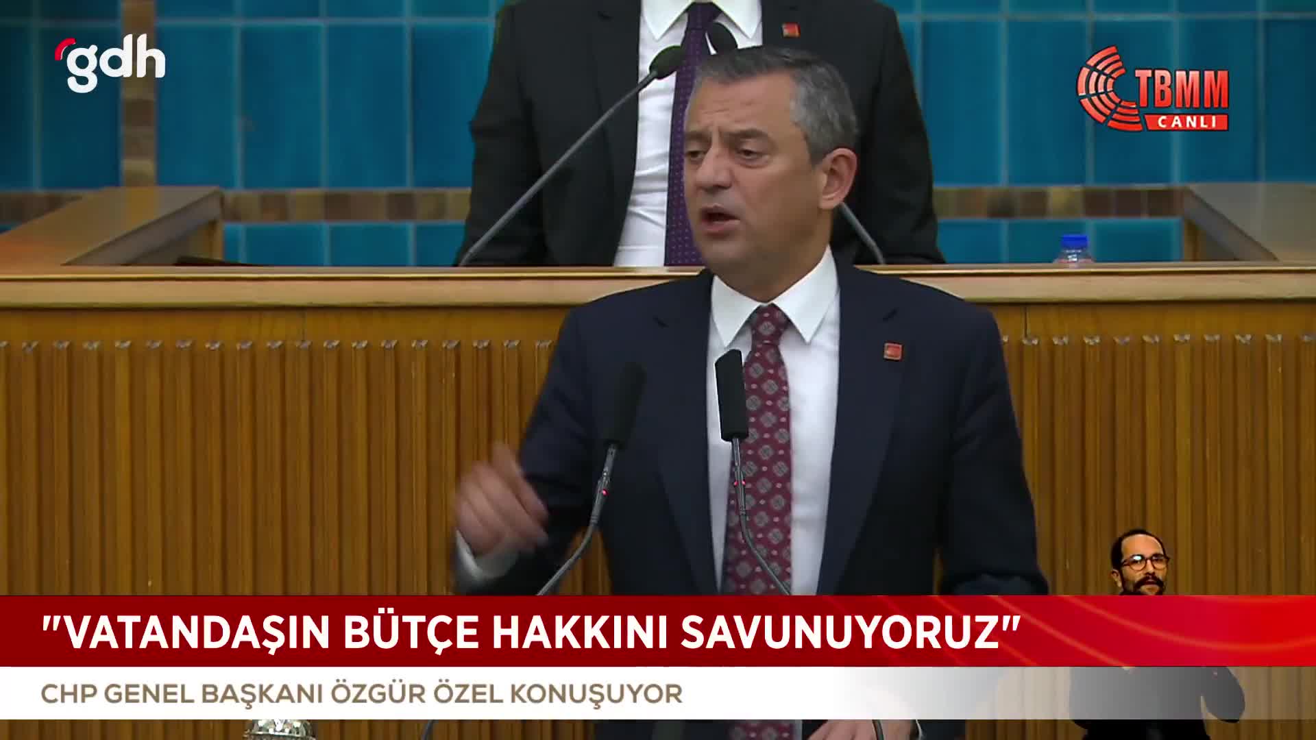 Özgür Özel: Emekli maaşı asgari ücrete eşitlenmeli!
