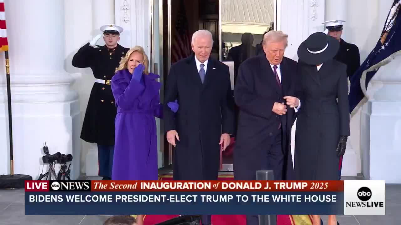 "Beyaz Saray'da Biden, Trump'ı karşıladı."