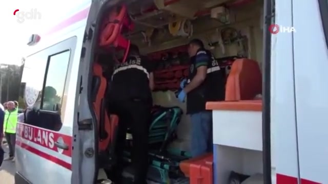 Tem Otoyolu'nda ambulanstan atlayan 15 yaşındaki kız öldü