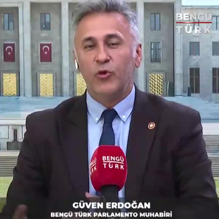 Müsavat Dervişoğlu bir ip attı ama sahip çıkamadı