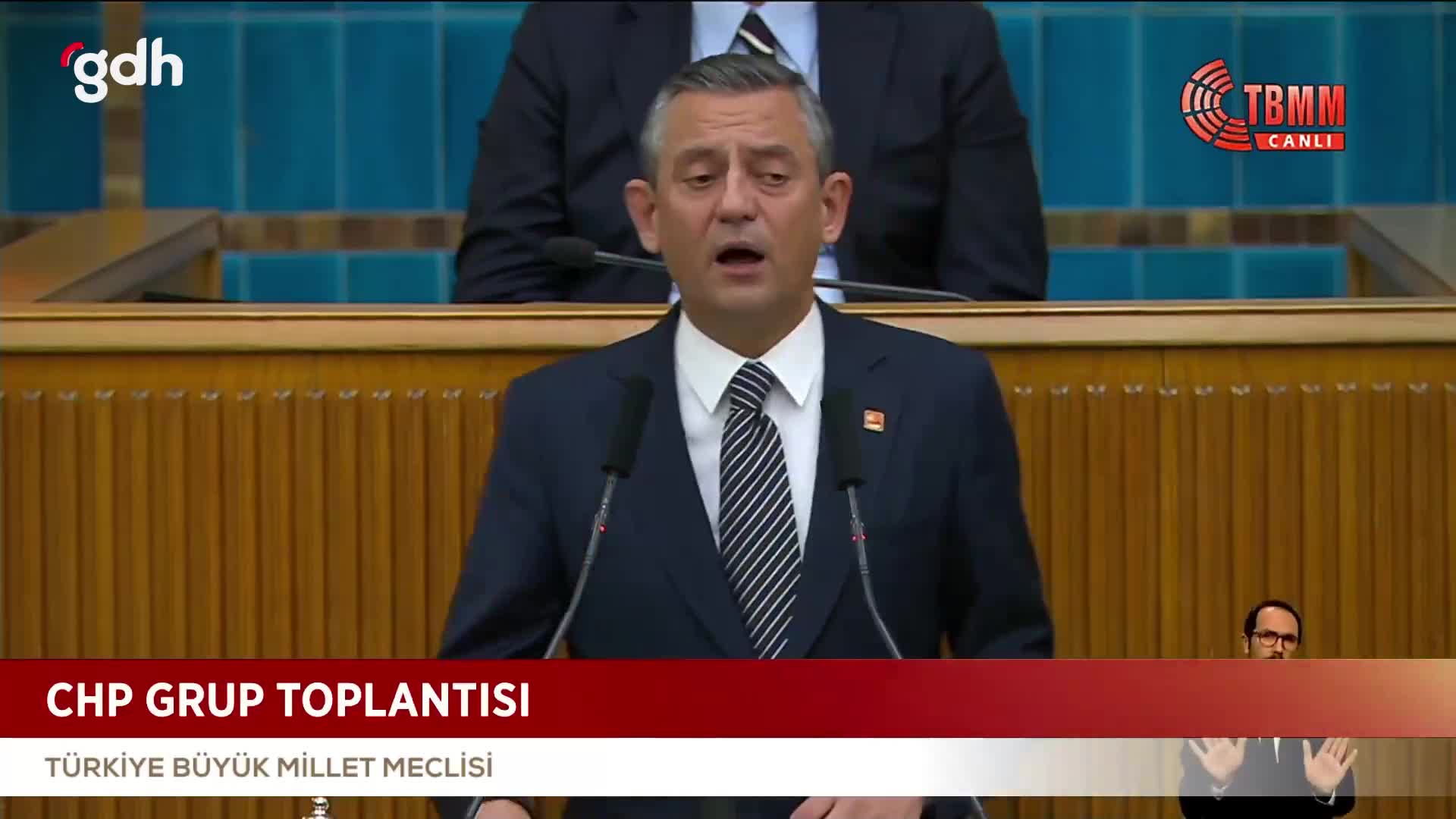 Özgür Özel: Şehit ve gazilere saygı, kırmızı çizgimizdir