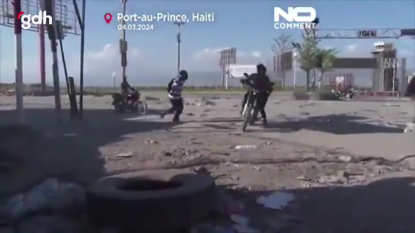 Haiti'de çeteler, Port-au-Prince'in %80'ini ele geçirdi