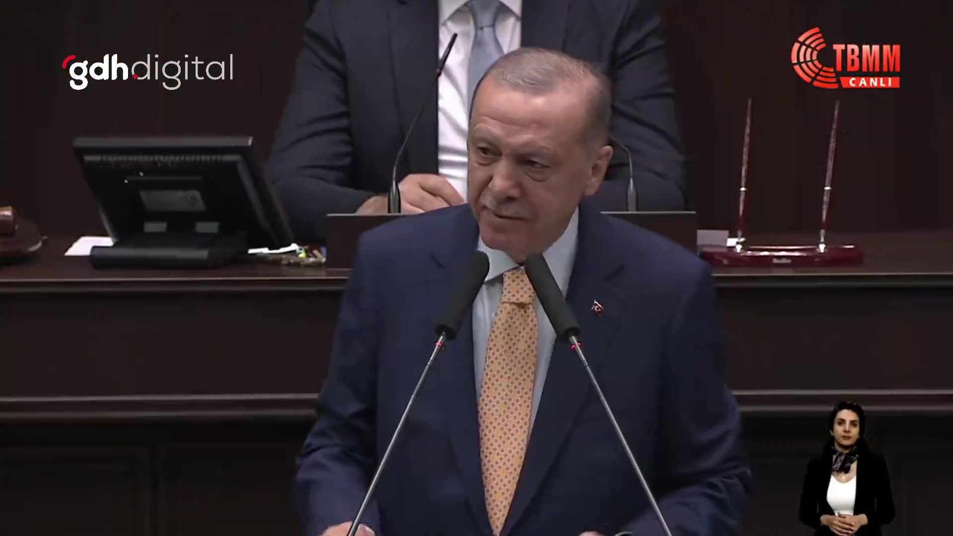 Erdoğan: Medya ve sosyal medyadan yönlendirmeye rıza göstermeyiz