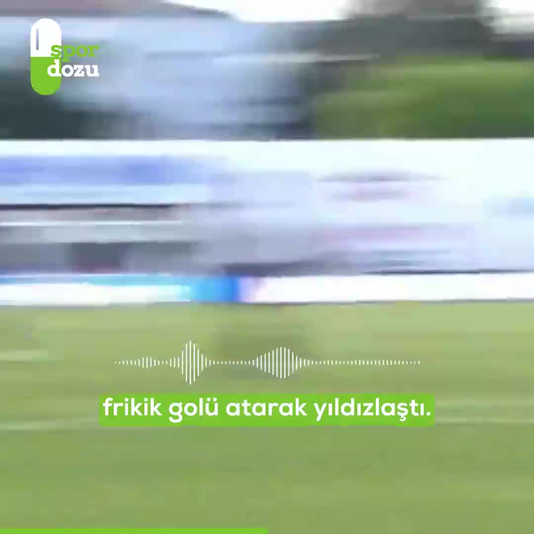 Özgür Çek: 13 dakikada 1 röveşata, 1 frikik başarısı