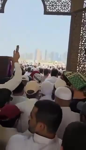 Haniye'nin naaşı Lusail Kraliyet Mezarlığı'na defnedildi