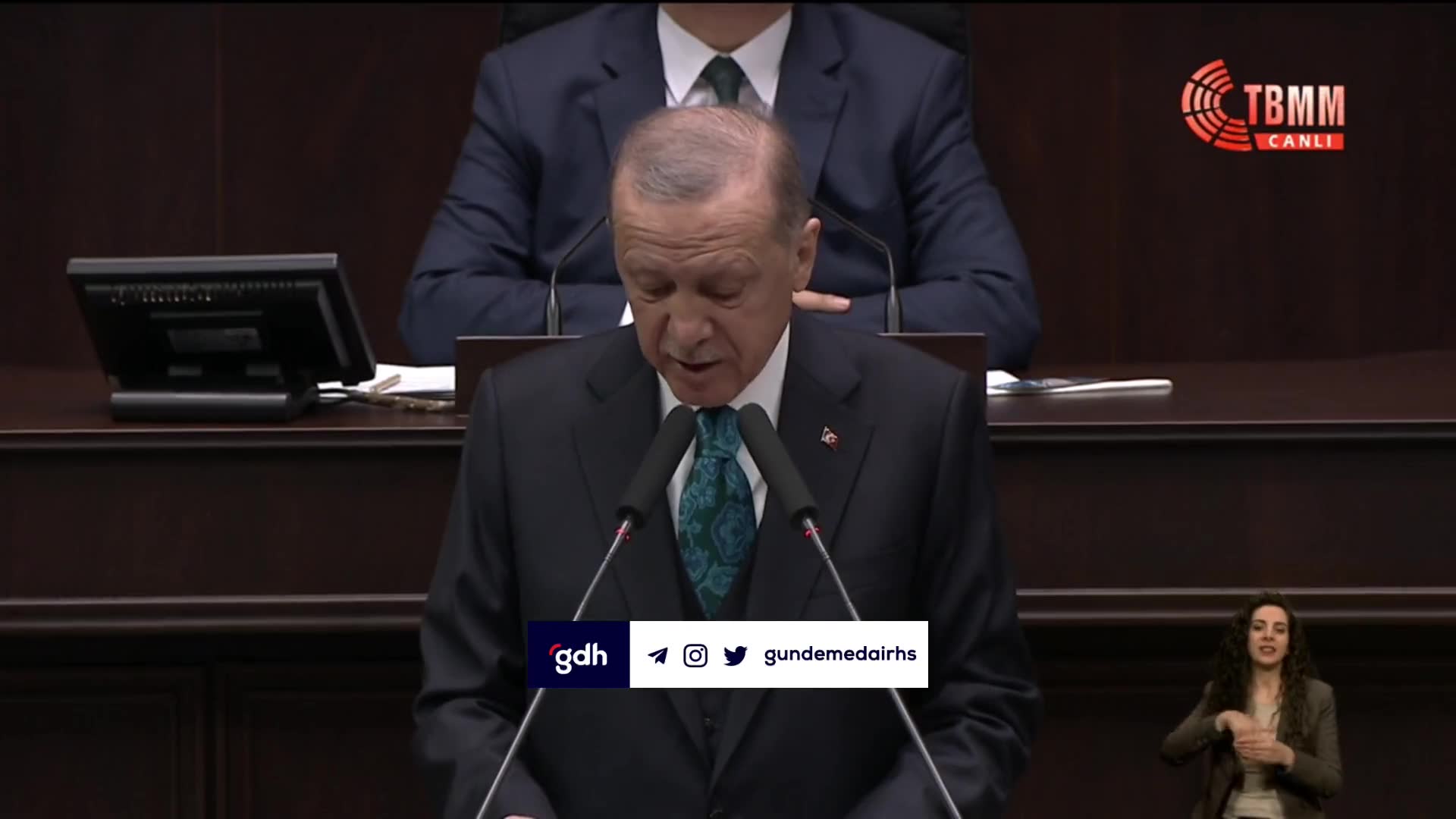 Erdoğan: Seçim sonrası kabineye yeni isimler alacağız