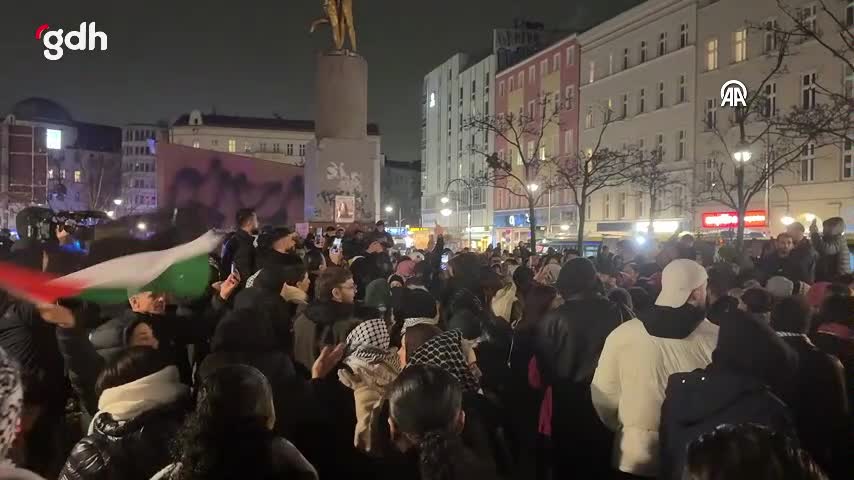 Almanların Gazze'ye destek gösterisi ve ateşkes kutlaması