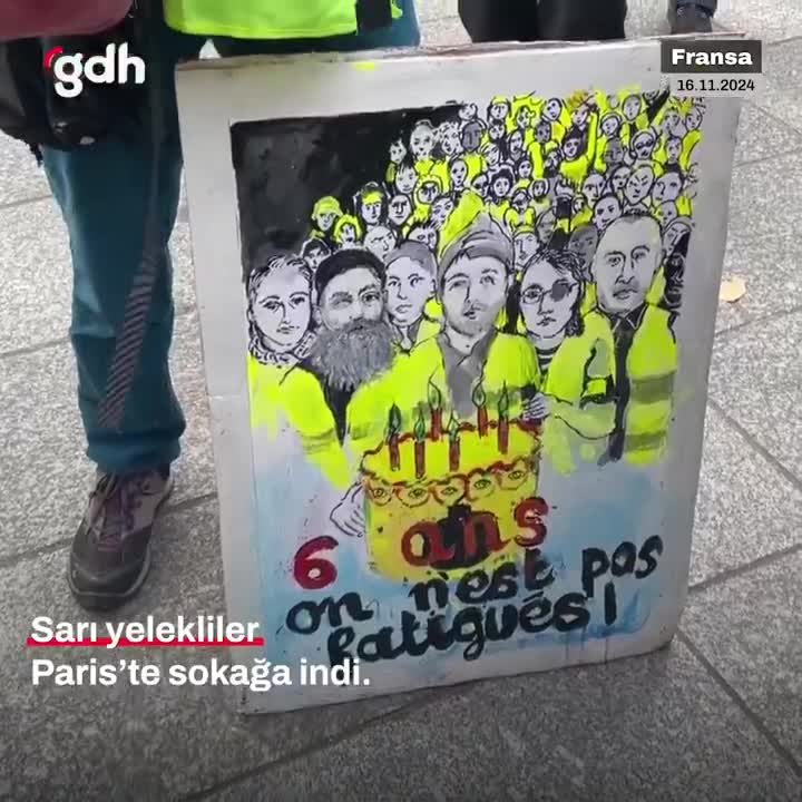 Sarı yelekliler Paris sokaklarında protesto düzenledi!