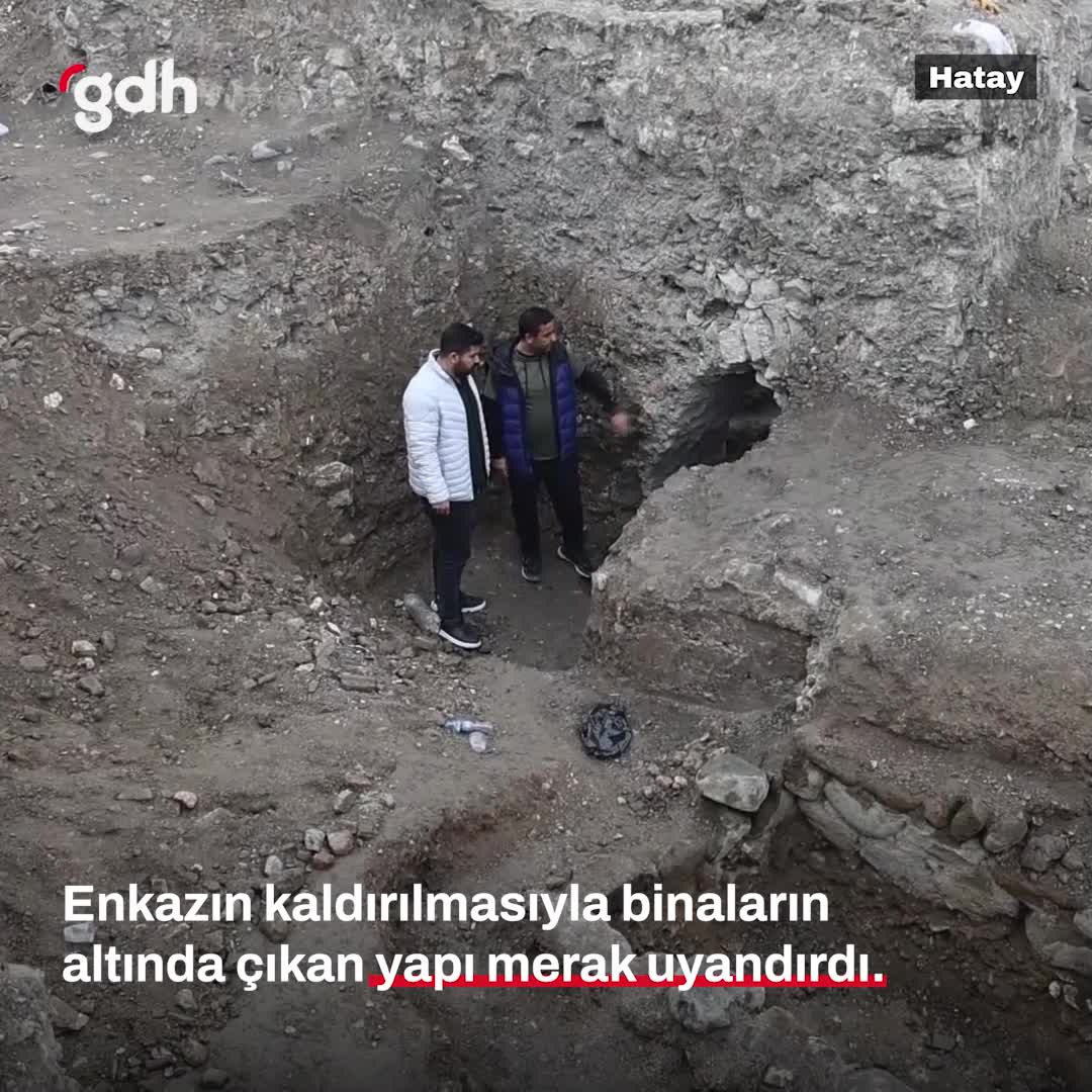 Hatay'da enkaz altında 5 metre derinlikte 'Şapel' bulundu