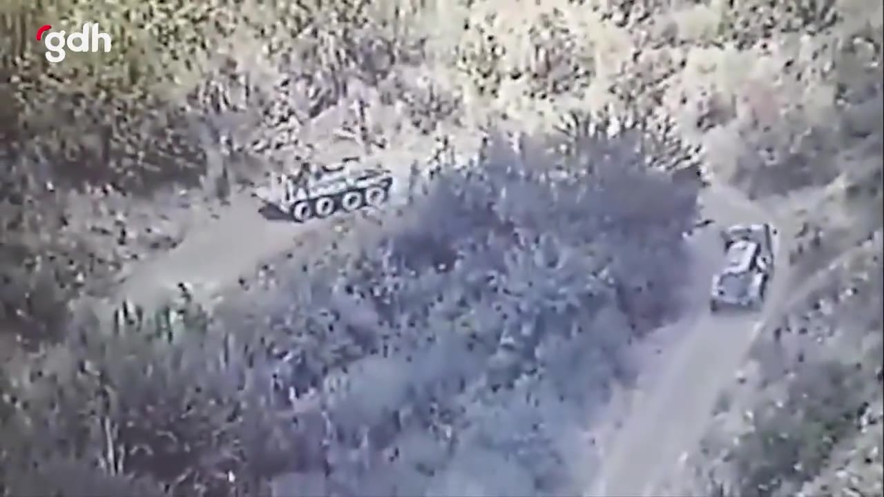 Rusya, Karabağ'daki Ermeni ayrılıkçıları silahlandırıyor