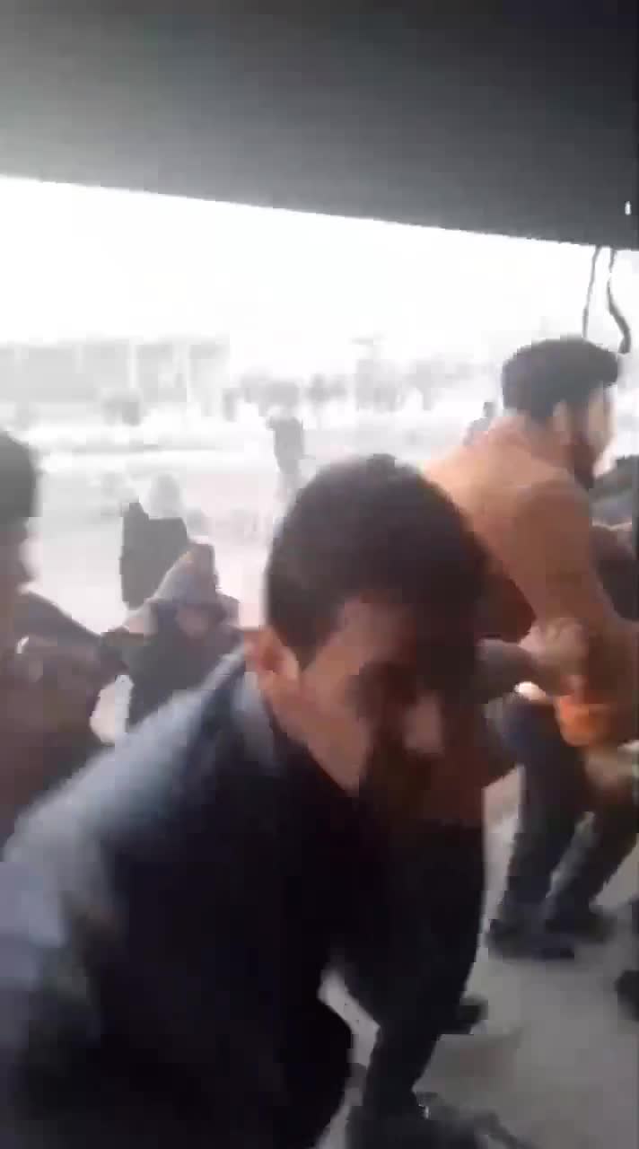 Rakka'da PKK/YPG'li teröristler, sivillere ateş açtı