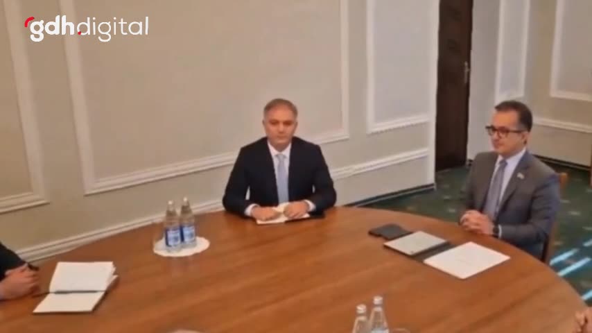 Karabağ müzakerelerinin üçüncü turu Yevlah'ta başladı