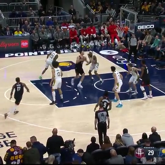 Alperen Şengün, Pacers karşısında 14 sayı, 8 ribaund!