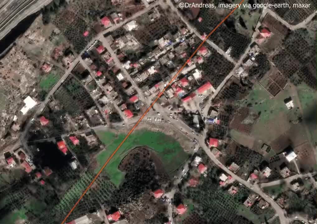 Gaziantep Nurdağı'ndaki fay kırılması Google Earth'ta görüntülendi