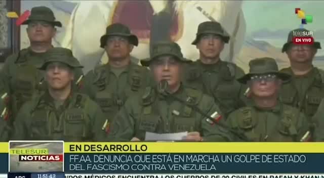 Venezuela Savunma Bakanı'ndan Maduro'ya koşulsuz destek açıklaması