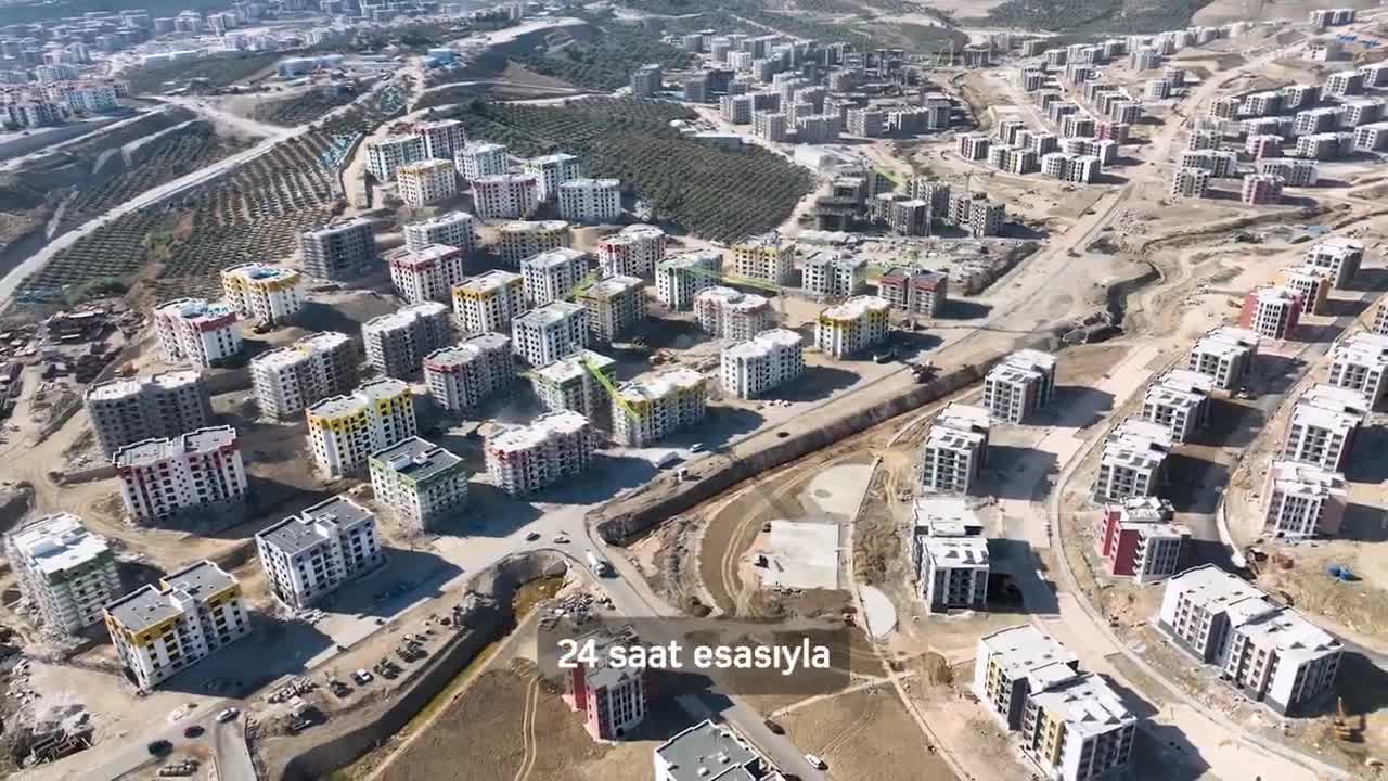 TOKİ Antakya'da 608 blokta 10,335 konut inşa ediyor
