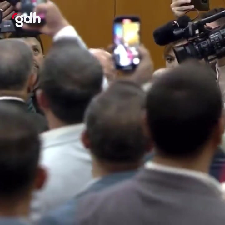 Kılıçdaroğlu'na grup toplantısında "Halkın umudu" desteği