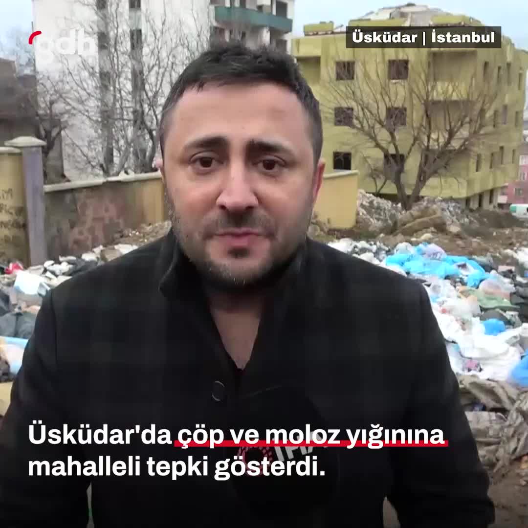 Üsküdar'daki çöp yığınlarına mahalleli tepki gösterdi!