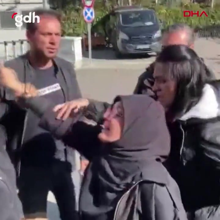 Filistin bayrağı açan Avukat Gülden Sönmez gözaltına alındı
