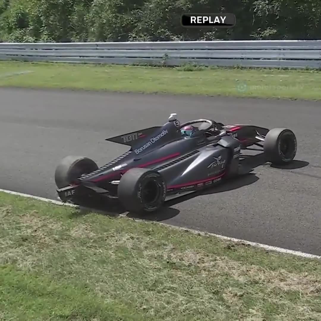 Cem Bölükbaşı, Super Formula'da kaza nedeniyle sıralamayı bitiremedi
