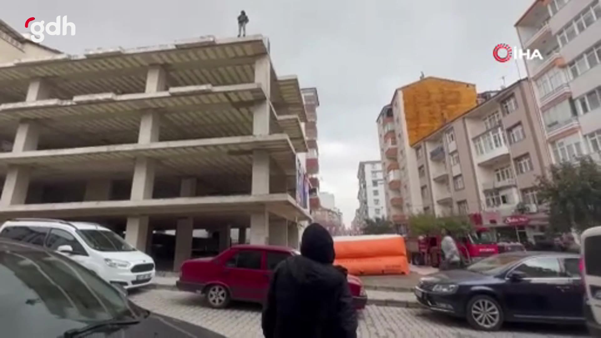 Elazığ'da intihar girişimindeki şahsa çocuğun uyarısı