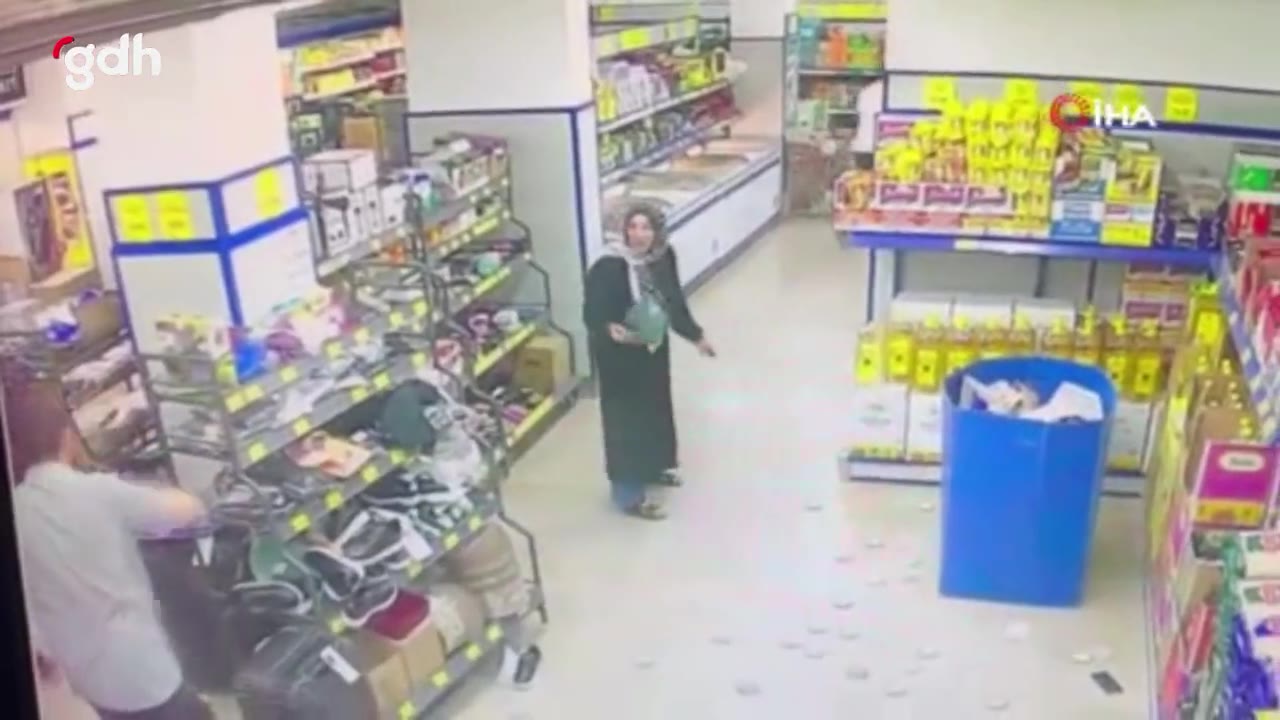Beylikdüzü'nde alkollü müşteri tarafından bıçaklanan marketçi öldü