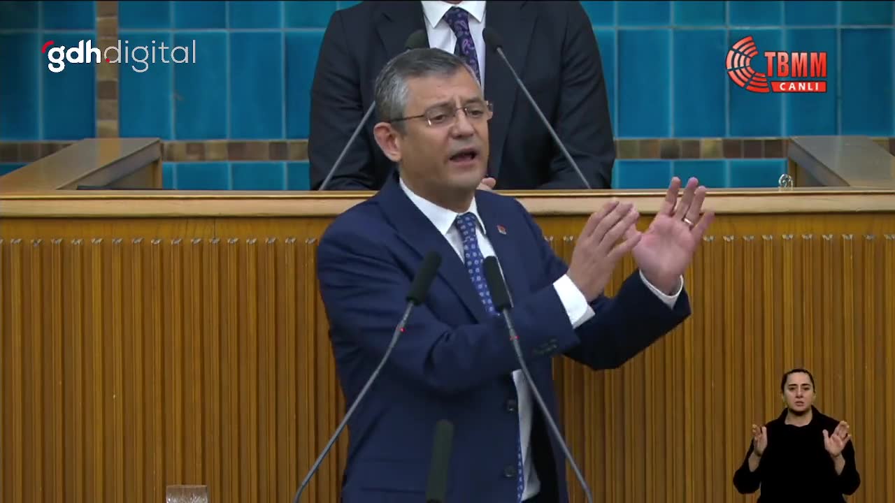 Özgür Özel'den Erdoğan ve Bahçeli'ye: "Ehh keratalar!"