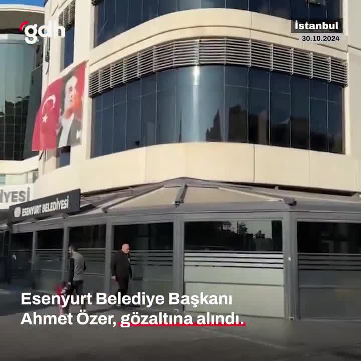 Esenyurt Belediye Başkanı Özer'in odasındaki aramalar tamamlandı