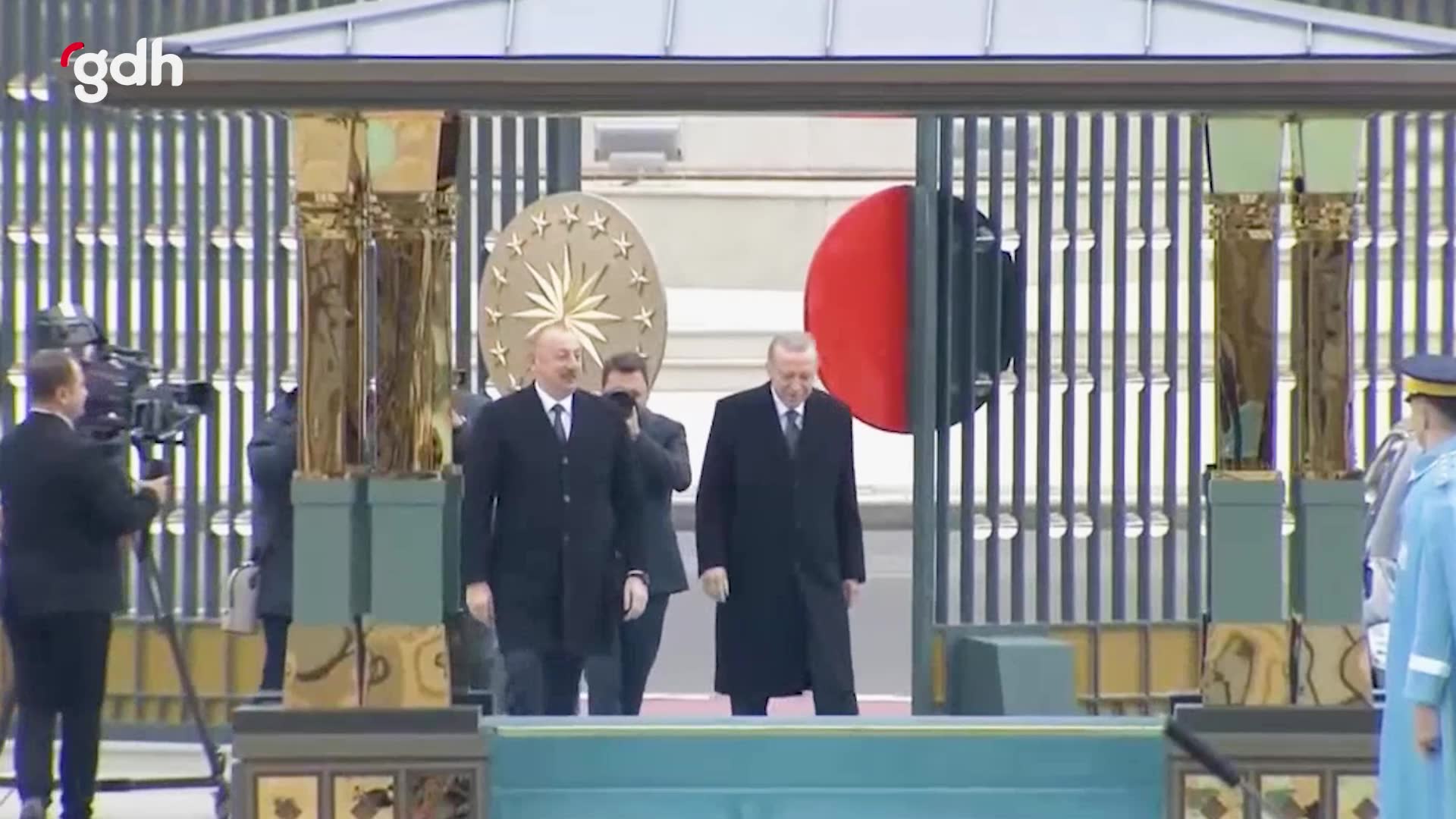 Erdoğan, Azerbaycan Cumhurbaşkanı Aliyev'i karşıladı