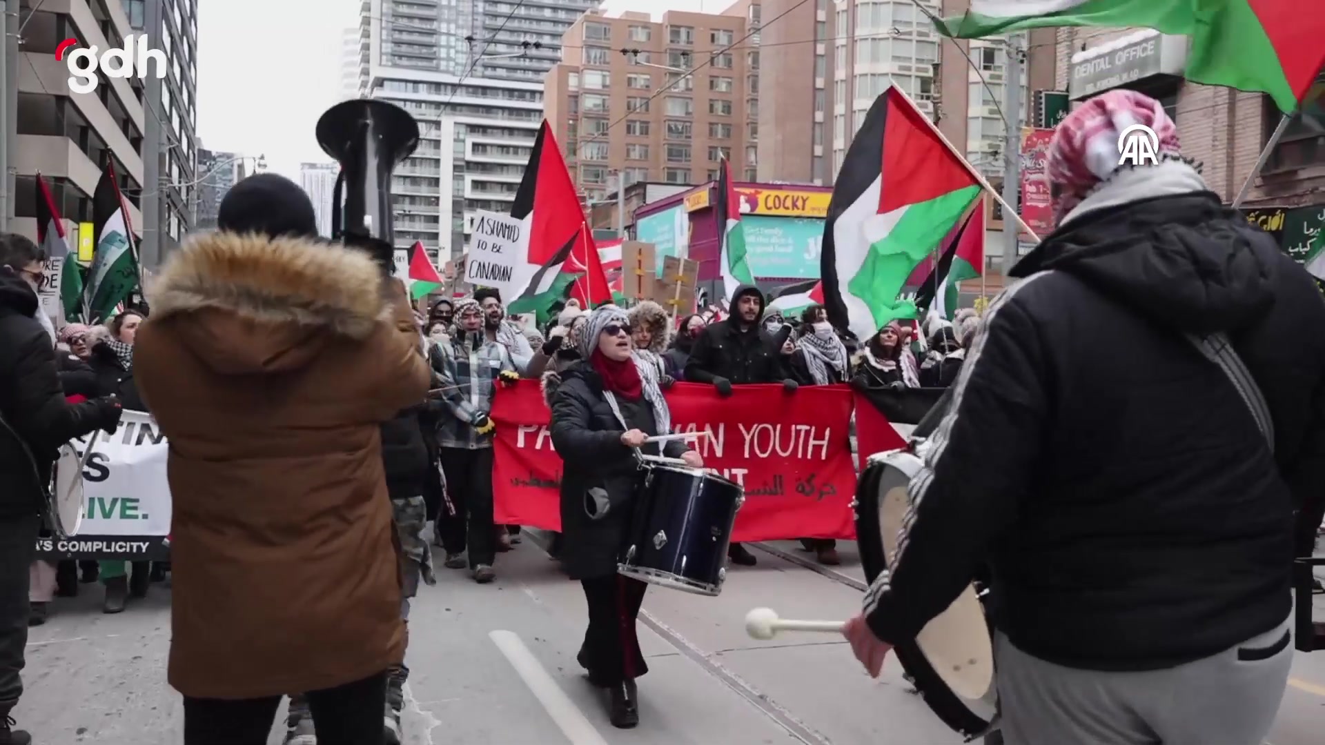 Toronto'da "Özgür Filistin" ile Gazze için ateşkes çağrısı