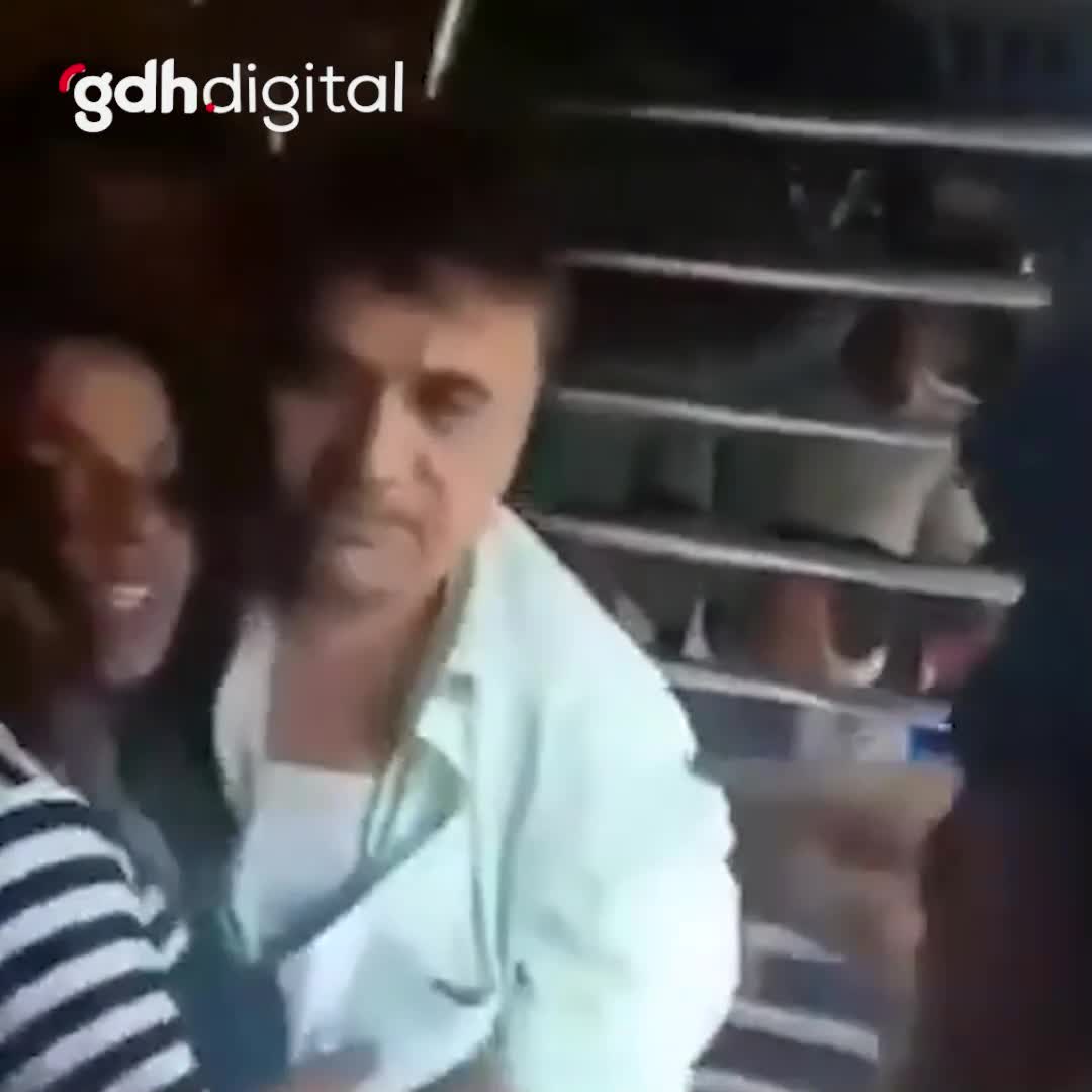 Trende sarkarken ölümden dönen kız çocuğu ailesiyle kurtuldu