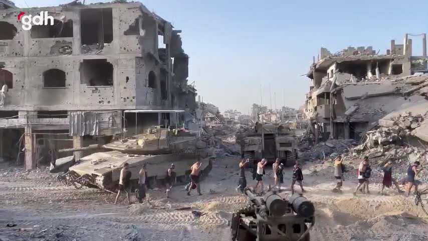 Gazze'deki Kemal Advan Hastanesi'nde soykırım devam ediyor