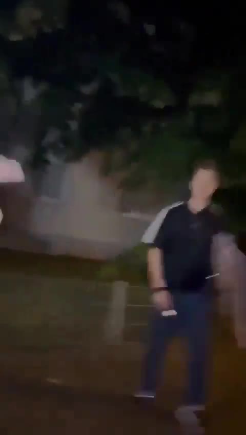 Aşırı sağcı aday Heinrich Koch, Almanya'da bıçaklı saldırıya uğradı