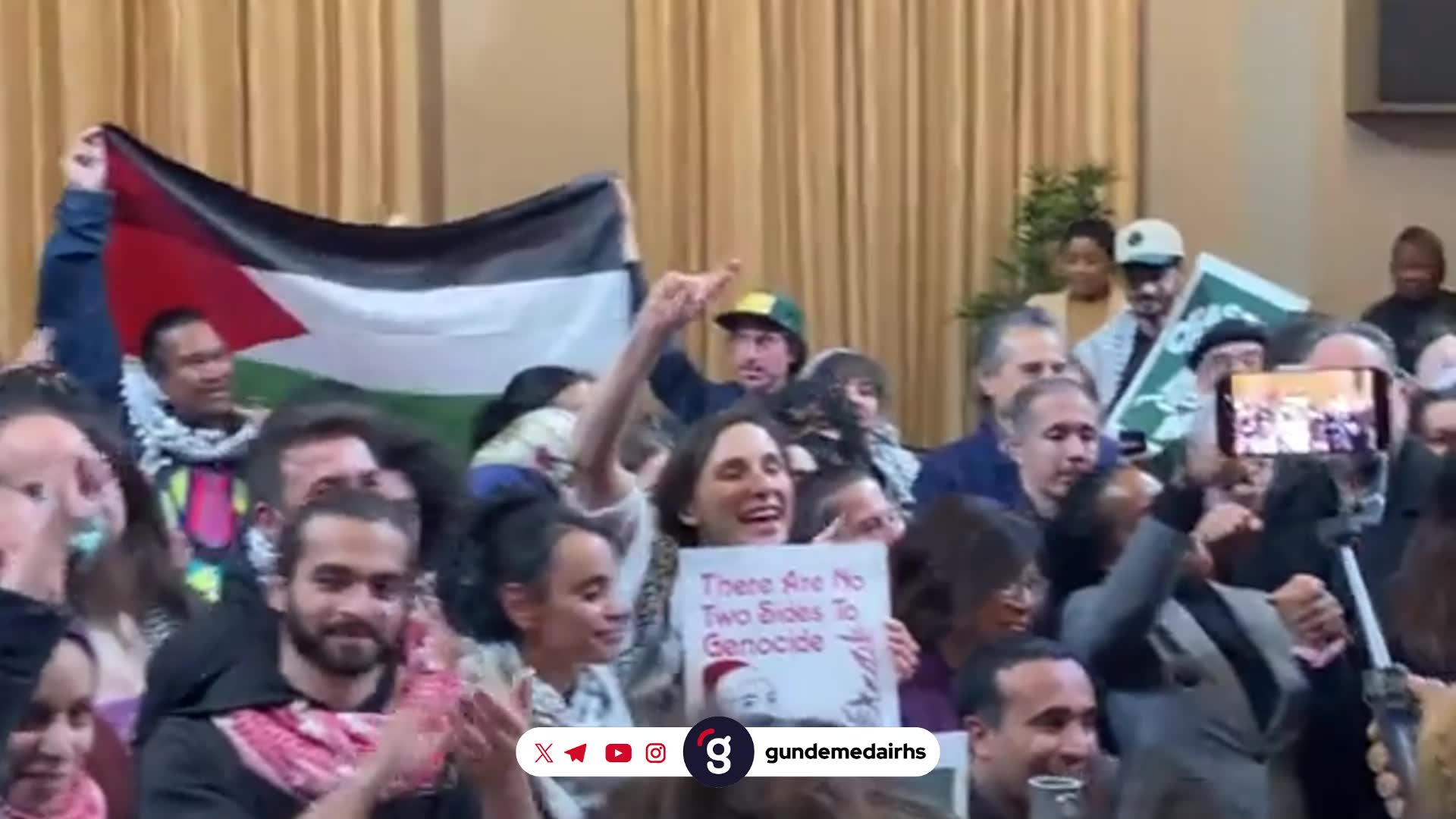 Oakland Belediye Meclisi'nden Gazze için kalıcı ateşkes talebi