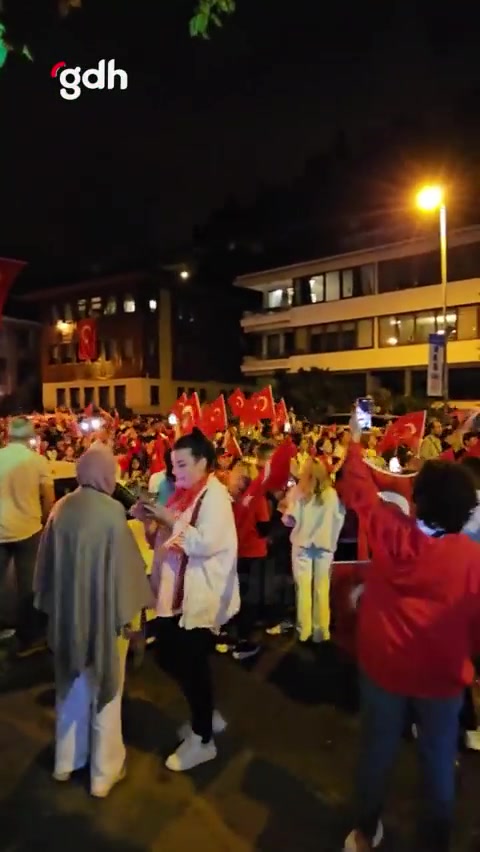 İstanbul Sarıyer'de 100 Yıl korteji hazırlandı