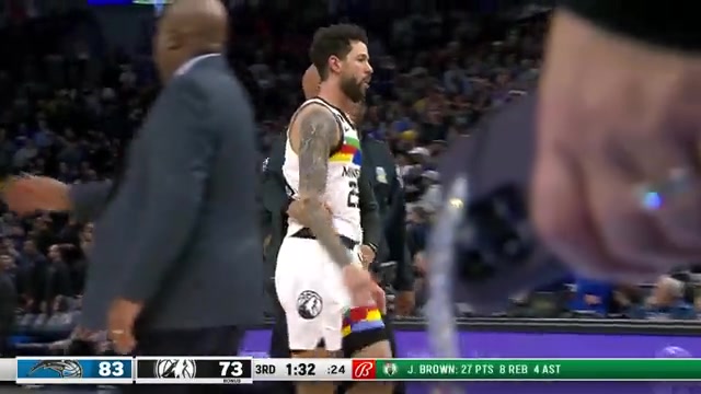 NBA'de kavga: Rivers ve Bamba yumruklaştı!