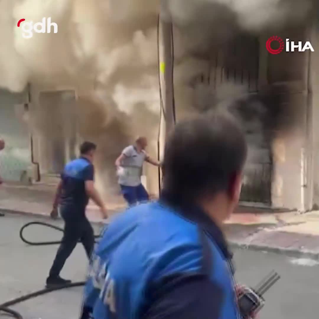 Esenler'de temizlik işçileri yangında 3 çocuğu kurtardı