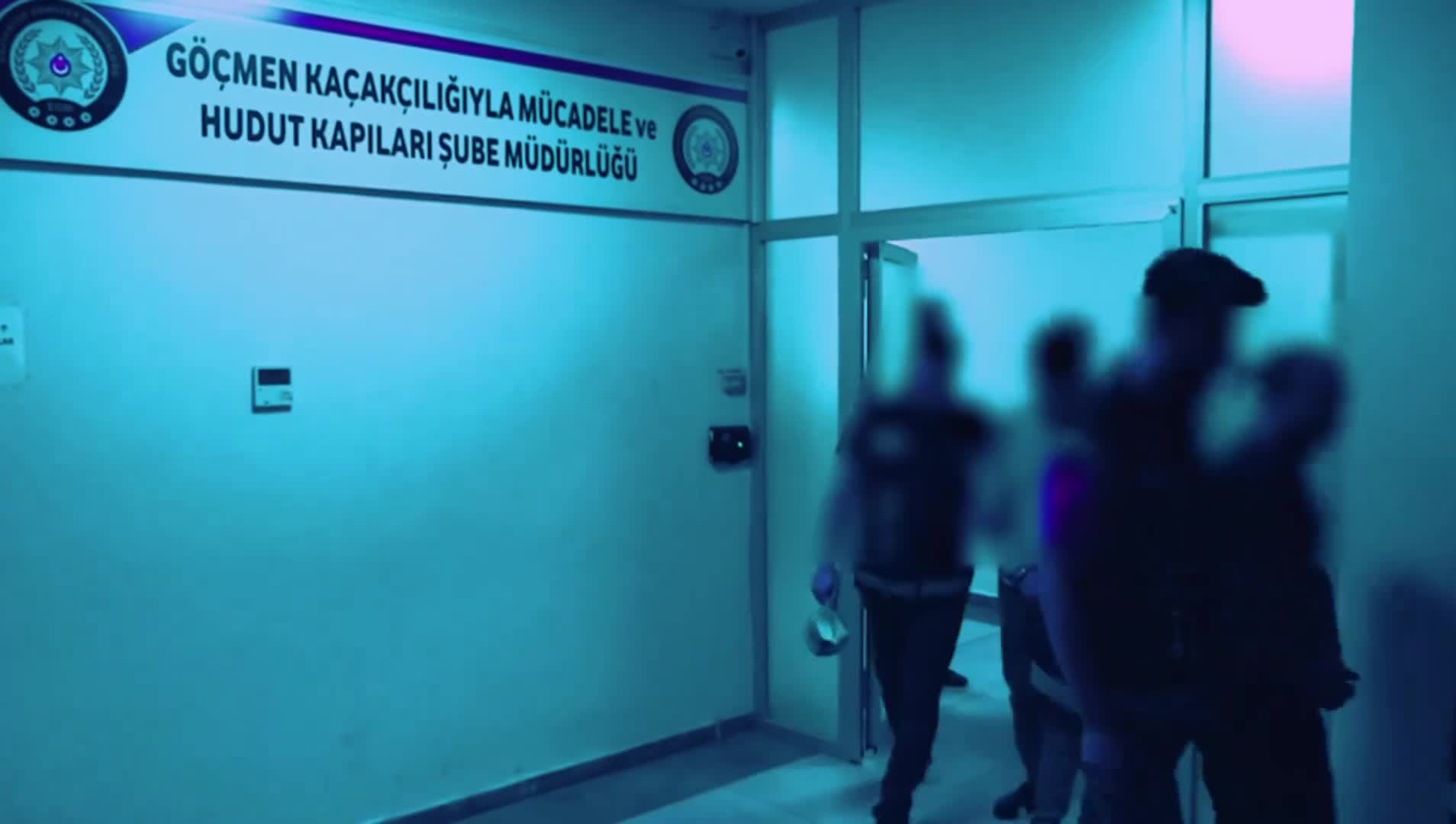 'Kalkan-25' operasyonunda 149 kaçakçı, 2.563 göçmen yakalandı