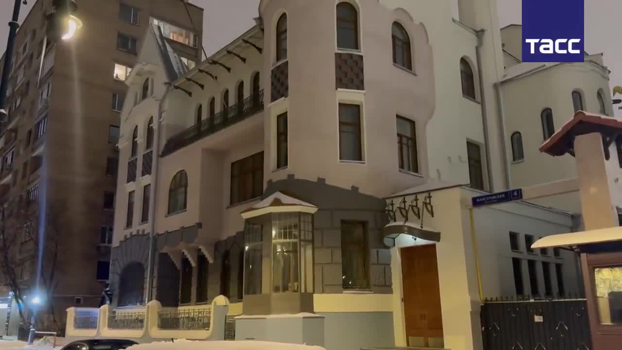 Suriye Büyükelçiliği'nde rejim bayrağı dalgalanmıyor